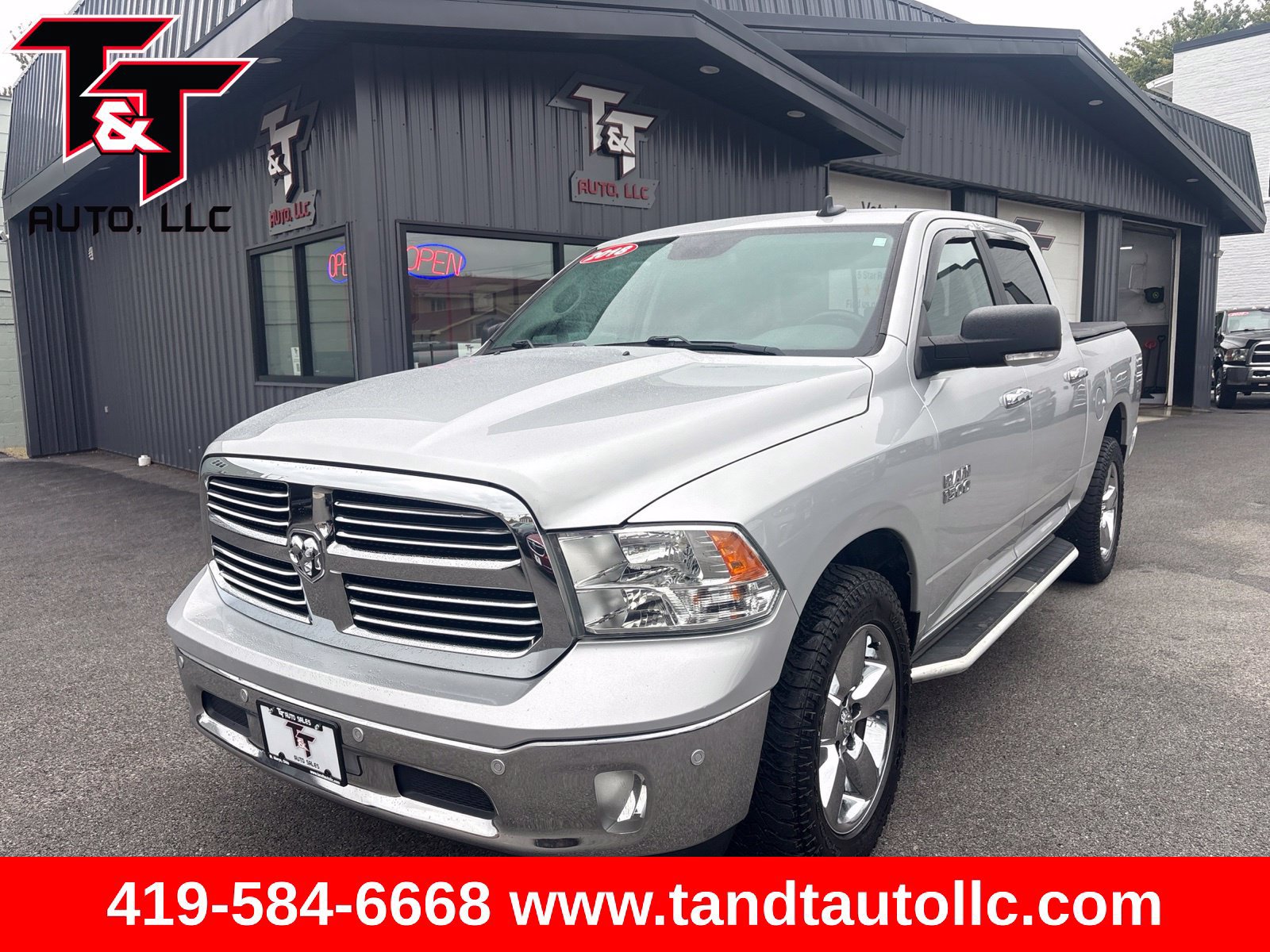 Used 2018 RAM 1500 Big Horn AWD/4WD image 1