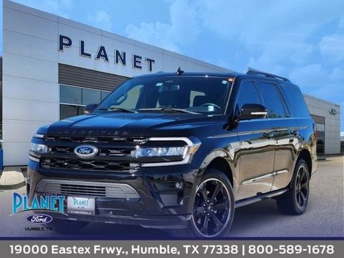 Used 2022 Ford Expedition Limited image 1