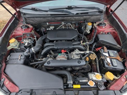 Used 2011 Subaru Outback 2.5i Limited w/ PWR Moonroof Pkg image 21