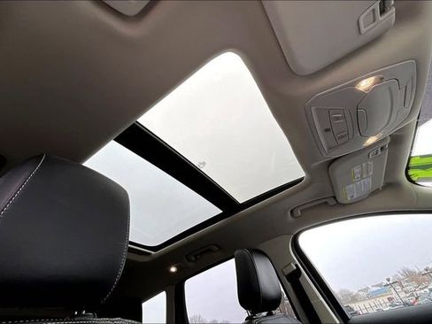 Used 2018 Ford Escape SEL image 17