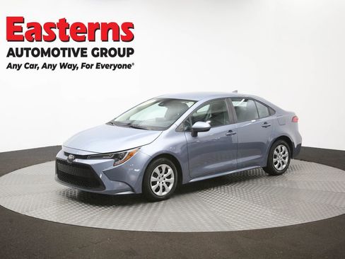 Used 2022 Toyota Corolla LE FWD image 55