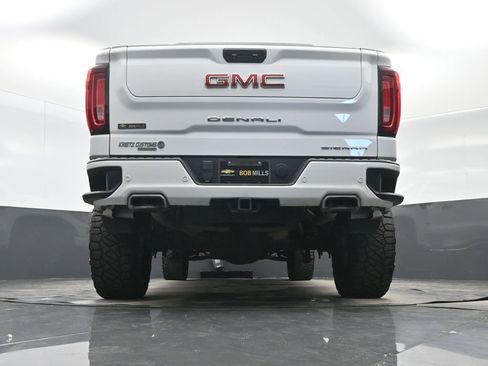 Used 2022 GMC Sierra 1500 Denali AWD/4WD image 29
