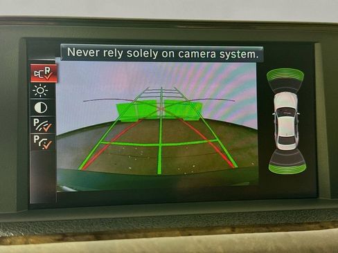 Used 2017 BMW 330i Sedan image 15