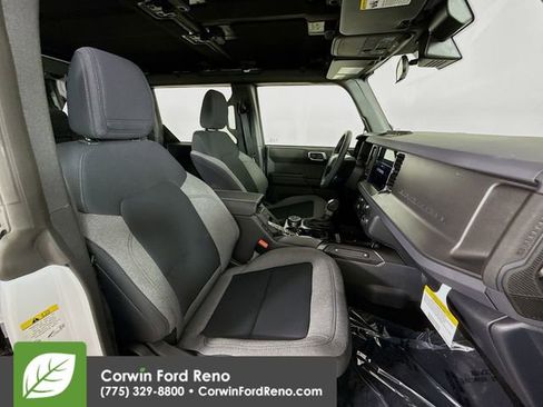 New 2025 Ford Bronco 4-Door image 28