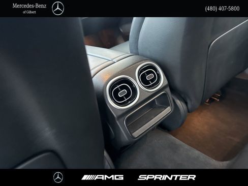 Used 2023 Mercedes-Benz C 300 Sedan image 21