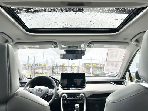 Certified 2024 Toyota RAV4 XLE Premium image 17