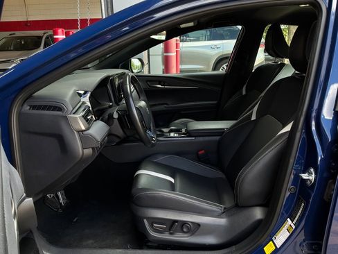 Used 2025 Toyota Camry SE FWD image 10