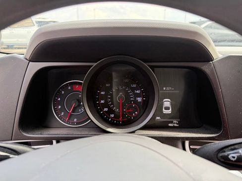 Used 2023 Hyundai Elantra SEL FWD image 10