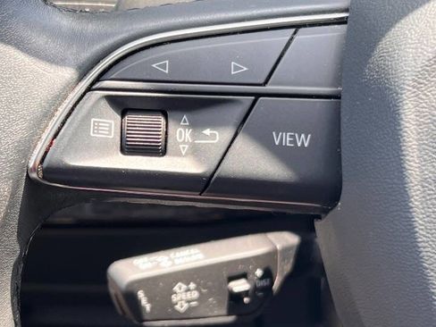 Used 2022 Audi Q7 2.0T Premium Plus AWD/4WD image 21