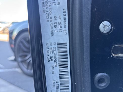 Used 2018 Dodge Challenger SRT Hellcat image 9