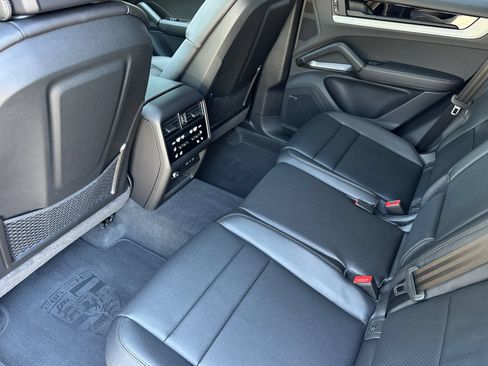 New 2026 Porsche Cayenne AWD/4WD image 15