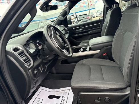 Used 2023 RAM 1500 Big Horn AWD/4WD image 8