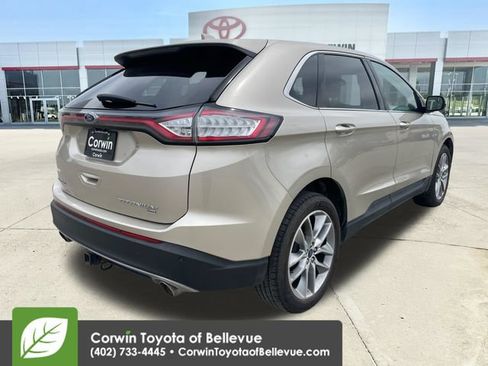 Used 2018 Ford Edge Titanium w/ Equipment Group 301A AWD/4WD image 5