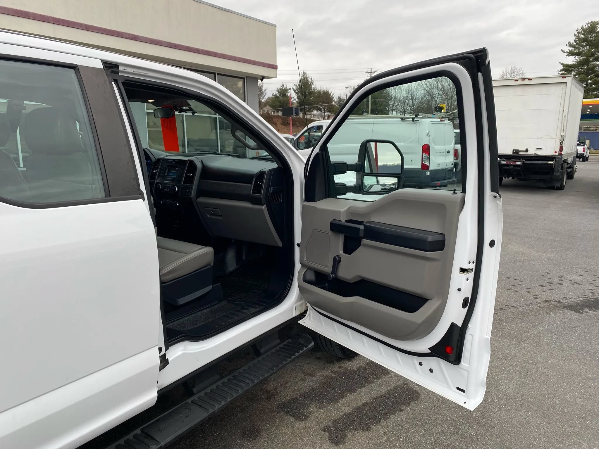 Used 2017 Ford F250 4x4 SuperCab Super Duty image 21