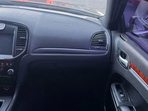 Used 2013 Chrysler 300 S image 30