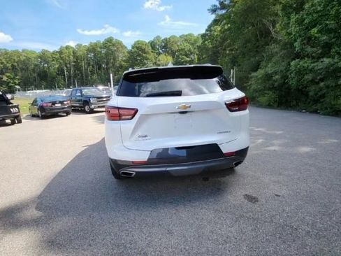 Certified 2025 Chevrolet Blazer Premier w/ Driver Confidence II Package image 4