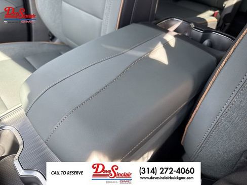 New 2026 GMC Acadia AT4 w/ Super Cruise Package AWD/4WD image 21