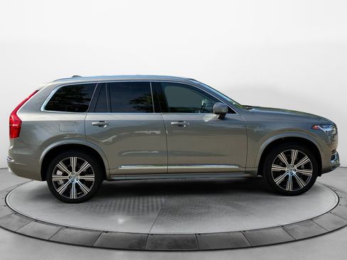 Used 2022 Volvo XC90 T6 Inscription w/ Advanced Package AWD/4WD image 8