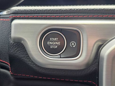 Used 2021 Mercedes-Benz G 63 AMG 4MATIC image 32