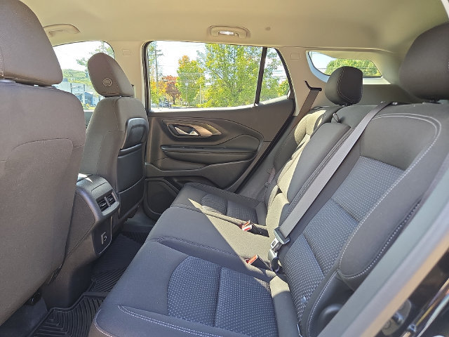 Used 2024 GMC Terrain SLE w/ Driver Convenience Package AWD/4WD image 19