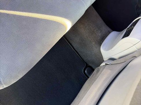Used 2010 Honda Accord EX image 28