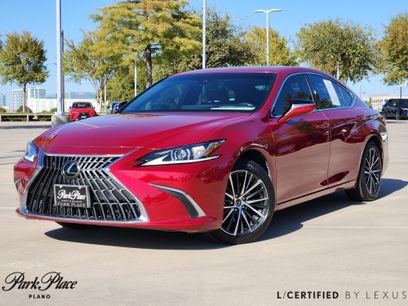 Used 2023 Lexus ES 300h w/ Premium Package
