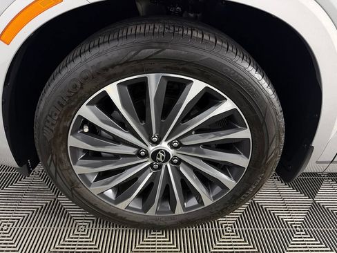 Used 2023 Hyundai Palisade Calligraphy FWD image 12