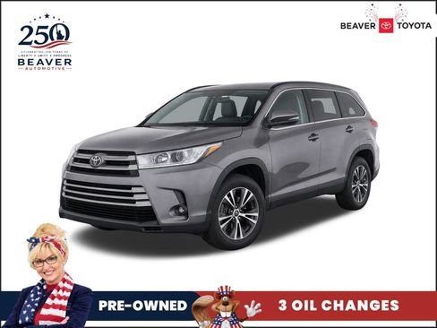 Used 2019 Toyota Highlander LE FWD image 1