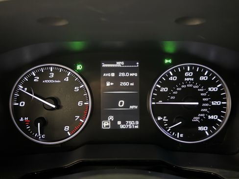 Used 2023 Subaru Outback Premium image 21