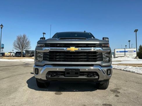 Used 2025 Chevrolet Silverado 2500 LT w/ All Star Edition image 8