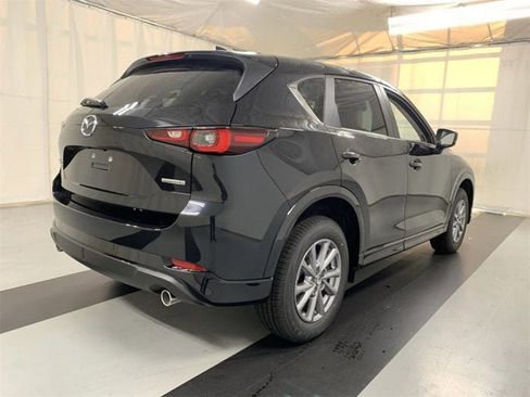 New 2025 MAZDA CX-5 AWD 2.5 S w/ Preferred Package image 6