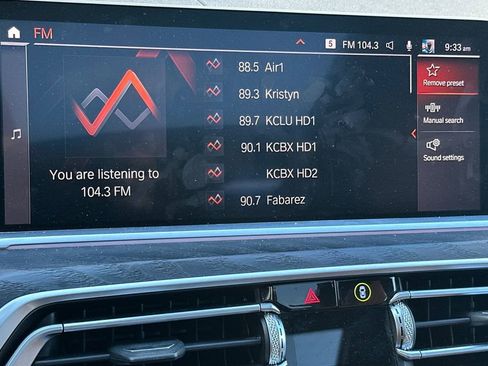 Used 2021 BMW X7 xDrive40i w/ M Sport Package image 22