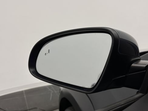 Used 2019 Hyundai Kona Limited image 13