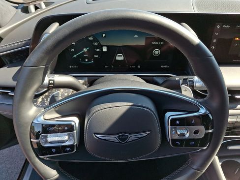 Used 2023 Genesis G90 3.5T AWD/4WD image 21