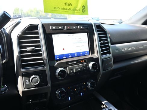 Used 2020 Ford F250 Platinum AWD/4WD image 16