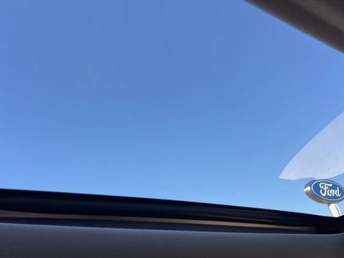 Used 2022 Hyundai Palisade SEL w/ Premium Package image 14