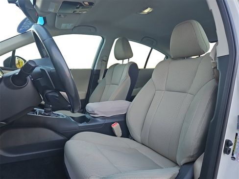 Used 2022 Subaru Legacy Premium image 28