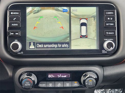 Used 2024 Nissan Kicks SR image 18