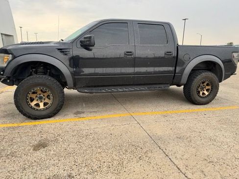 Used 2014 Ford F150 Raptor w/ Equipment Group 801A Luxury AWD/4WD image 4