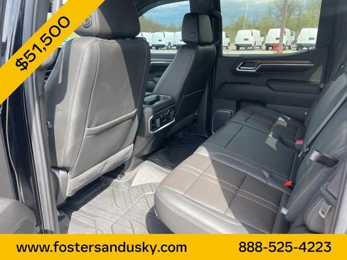 Used 2023 Chevrolet Silverado 1500 High Country w/ High Country Premium Package AWD/4WD image 15