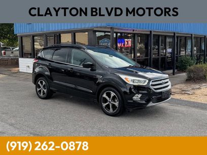 Used 2017 Ford Escape SE w/ SE Leather Comfort Package
