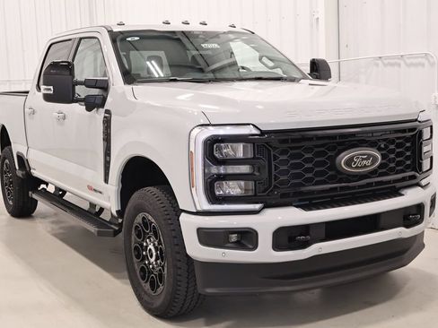 New 2026 Ford F350 Lariat AWD/4WD image 3
