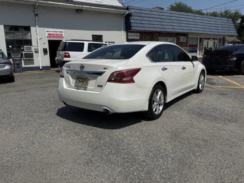 Used 2013 Nissan Altima 2.5 SV w/ 2.5SV Convenience Pkg image 24