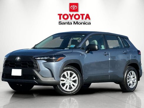 New 2026 Toyota Corolla Cross L image 6