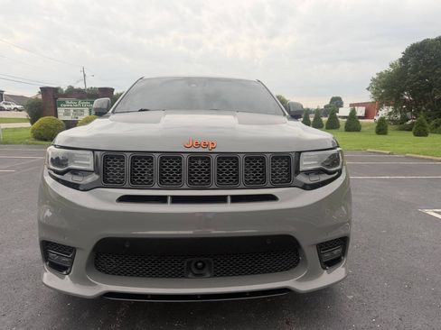 Used 2019 Jeep Grand Cherokee SRT AWD/4WD image 11