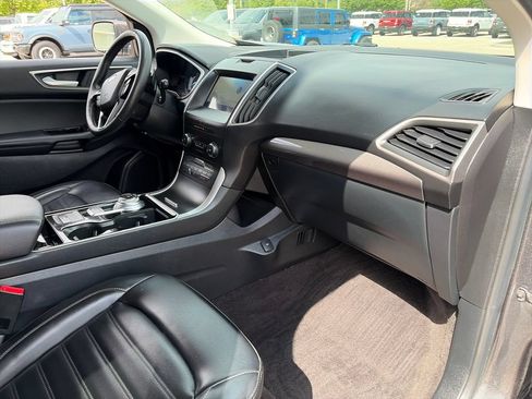 Used 2020 Ford Edge SEL w/ Convenience Package AWD/4WD image 10