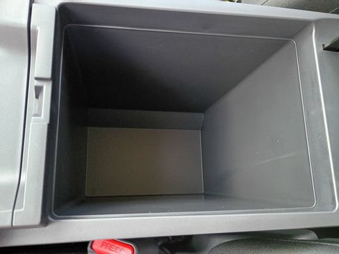 New 2026 Nissan Sentra SV w/ Floor Mat Package FWD image 27