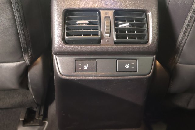 Used 2017 Subaru Outback 2.5i Limited AWD/4WD image 36