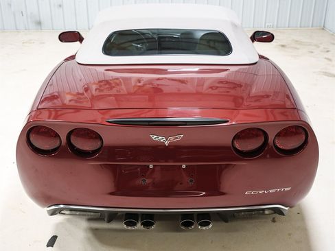 Used 2008 Chevrolet Corvette Convertible w/ Preferred Equipment Group RWD image 7