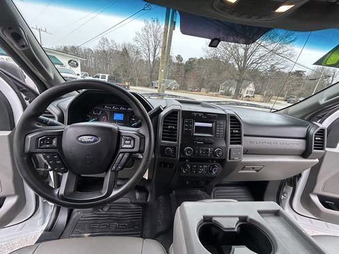 Used 2019 Ford F350 XL w/ Power Equipment Group image 18